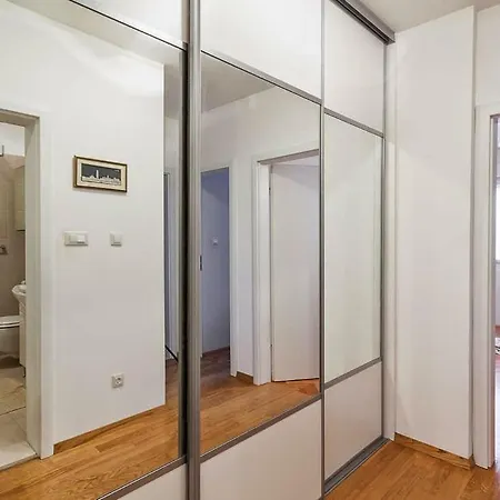 Moje Lipe Apartment Split